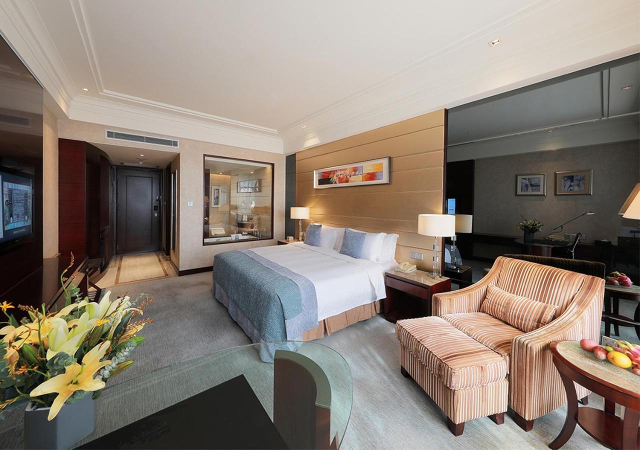 Howard Johnson Riverfront Plaza Fuzhou Fuzhou  Esterno foto