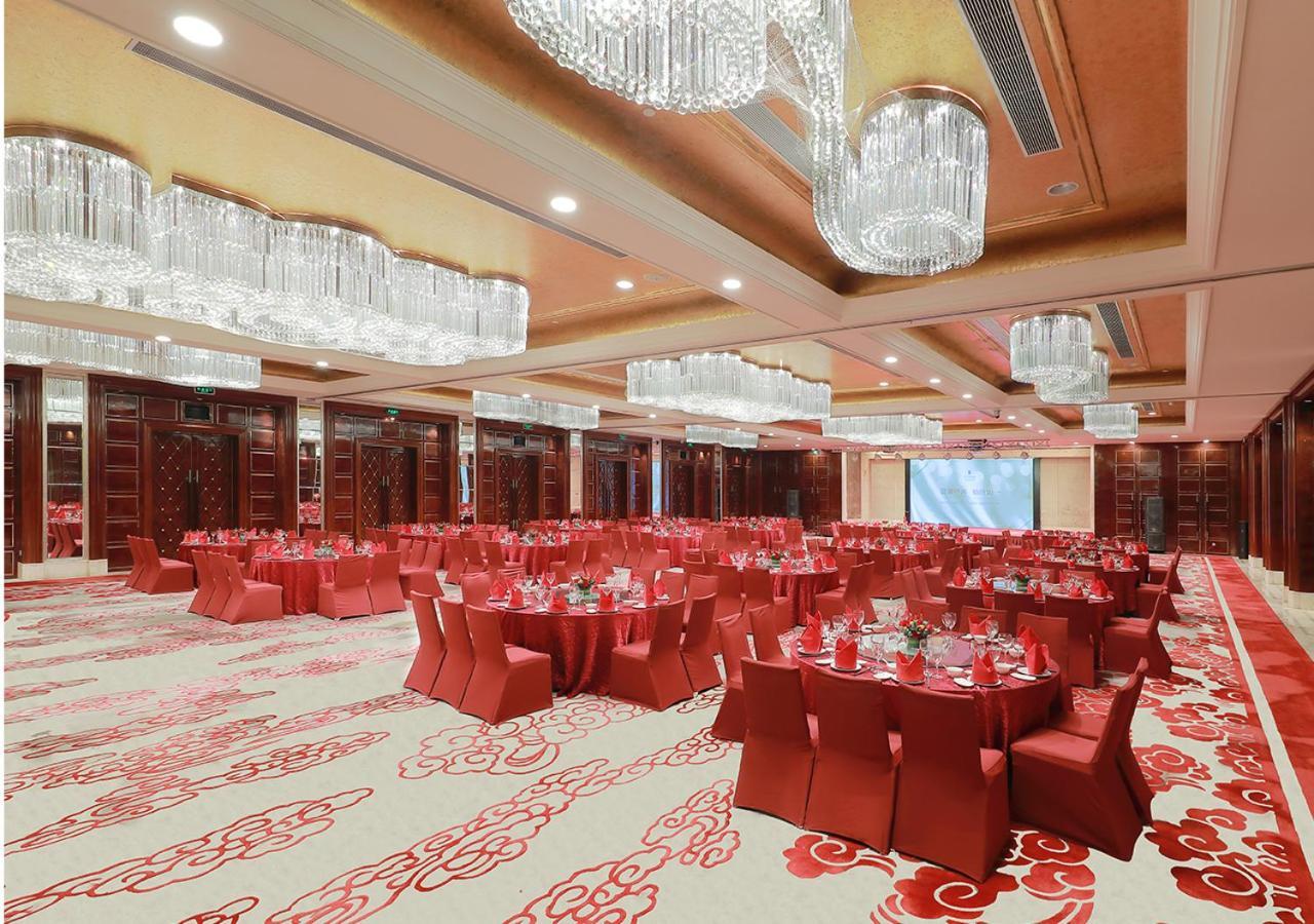 Howard Johnson Riverfront Plaza Fuzhou Fuzhou  Esterno foto