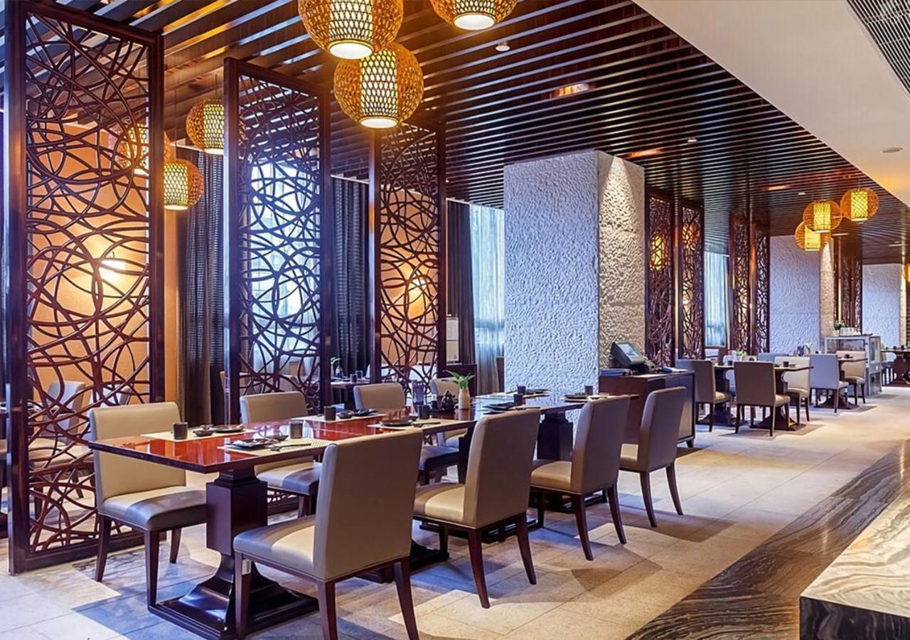 Howard Johnson Riverfront Plaza Fuzhou Fuzhou  Esterno foto